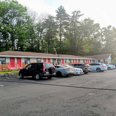 Robin Hood Motel サラトガスプリング エクステリア 写真